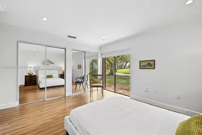 11045 SW 113th Pl, Miami, FL 33176 - Photo 5