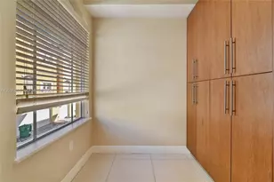 2707 NE 184th Terrace, Aventura, FL 33160 - Photo 9