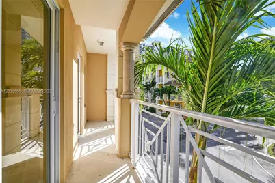 2707 NE 184th Ter, Aventura, FL 33160 - Photo 11