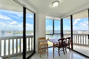 1000 W Island Blvd, Aventura, FL 33160 - Photo 15