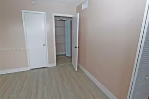 9351 Fontainebleau Blvd, Miami, FL 33172 - Photo 25