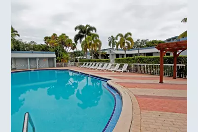 9351 Fontainebleau Blvd #B403, Miami, FL 33172 - Photo 29
