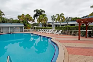 9351 Fontainebleau Blvd, Miami, FL 33172 - Photo 29
