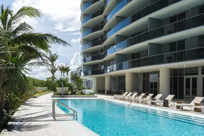 488 NE 18th St #615, Miami, FL 33132 - Photo 35