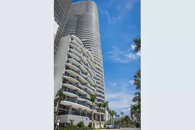 488 NE 18th St #615, Miami, FL 33132 - Photo 41
