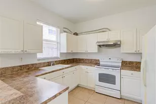 12842 SW 135th St, Miami, FL 33186 - Photo 13