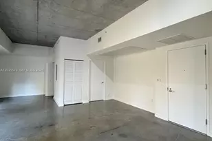 151 SE 1st St, Miami, FL 33131 - Photo 5