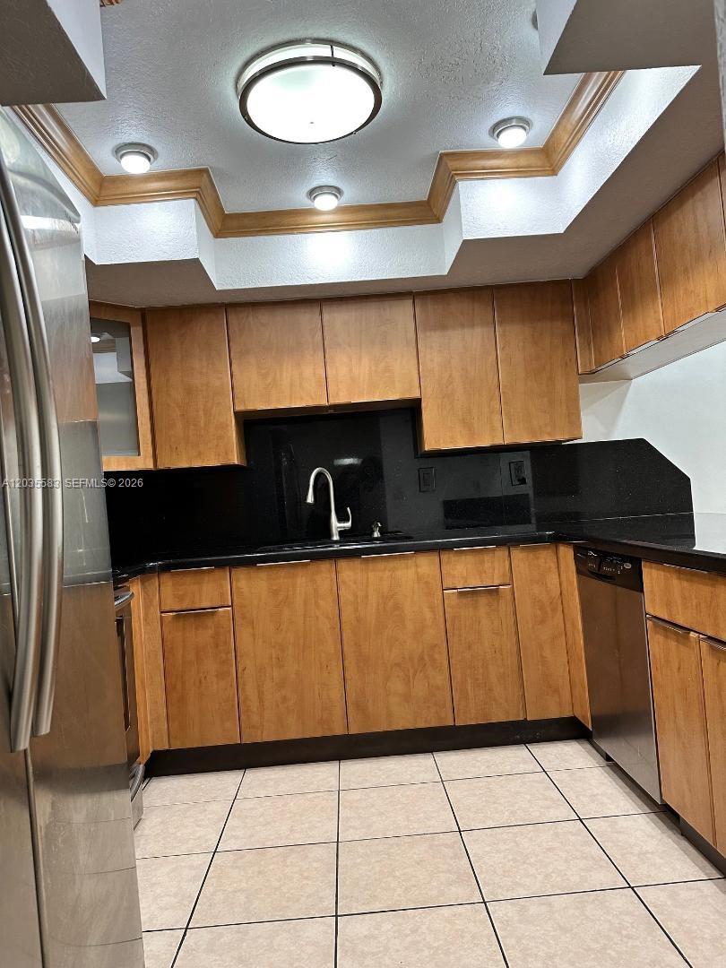7205 W 3rd Ave - 7205 W 3rd Ave, Hialeah, FL 33014 Luxury Property | Jose Angel Pina