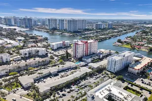 3113 S Ocean Dr, Hallandale Beach, FL 33009 - Photo 51