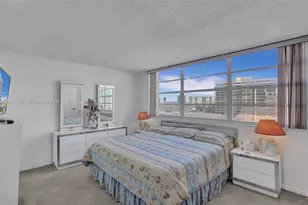 3113 S Ocean Dr, Hallandale Beach, FL 33009 - Photo 1