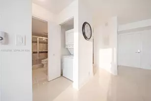 3530 Mystic Pointe Dr, Aventura, FL 33180 - Photo 19
