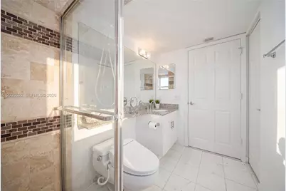 3530 Mystic Pointe Dr #2013, Aventura, FL 33180 - Photo 21