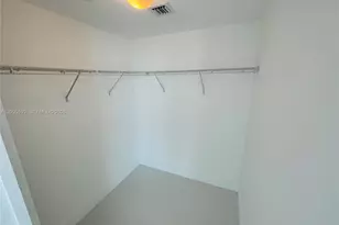 950 Brickell Bay Dr, Miami, FL 33131 - Photo 15