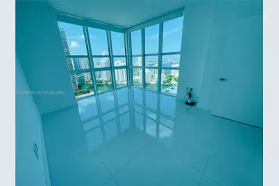 950 Brickell Bay Dr #3210, Miami, FL 33131 - Photo 11