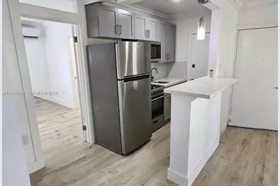 6330 SW 79th St #19, South Miami, FL 33143 - Photo 1