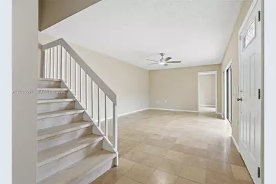 909 9th Ter, Palm Beach Gardens, FL 33418 - Photo 9