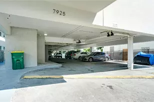 7925 Carlyle Ave, Miami Beach, FL 33141 - Photo 27