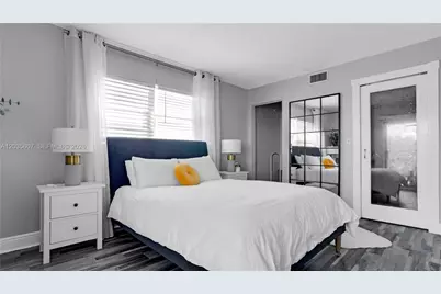 7925 Carlyle Ave #403, Miami Beach, FL 33141 - Photo 19