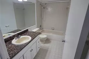 1170 NW 80th Ave, Margate, FL 33063 - Photo 9