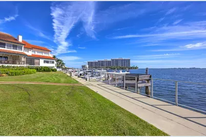 2000 S Bayshore Dr #65, Miami, FL 33133 - Photo 49