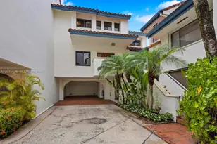 2000 S Bayshore Dr, Miami, FL 33133 - Photo 37