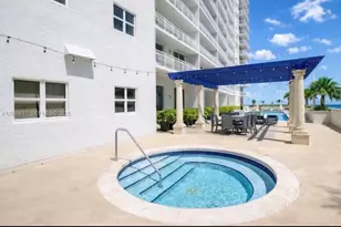 1200 Brickell Bay Dr, Miami, FL 33131 - Photo 49