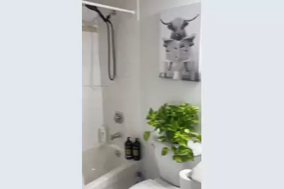1200 Brickell Bay Dr #3318, Miami, FL 33131 - Photo 23