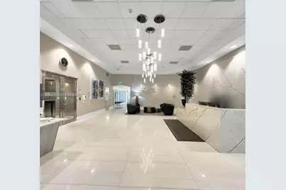 1200 Brickell Bay Dr #3318, Miami, FL 33131 - Photo 11