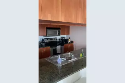 1200 Brickell Bay Dr #3318, Miami, FL 33131 - Photo 17