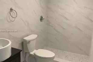 6175 NW 186th St, Hialeah, FL 33015 - Photo 3