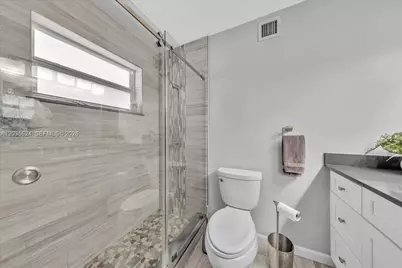 2155 Nova Village Dr, Davie, FL 33317 - Photo 5