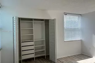 802 NW 87th Ave, Miami, FL 33172 - Photo 27