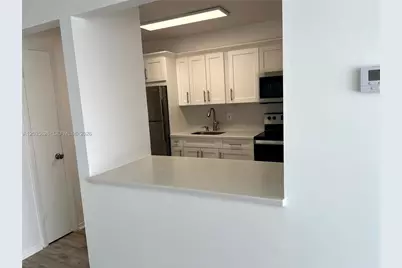 802 NW 87th Ave #321, Miami, FL 33172 - Photo 33