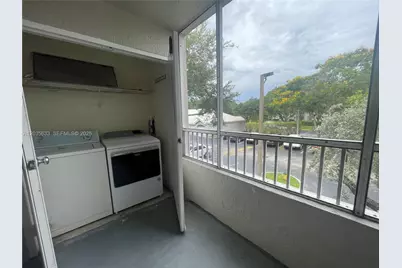2811 N Oakland Forest Dr #206, Oakland Park, FL 33309 - Photo 15