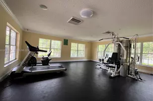 4035 W McNab Rd, Pompano Beach, FL 33069 - Photo 21