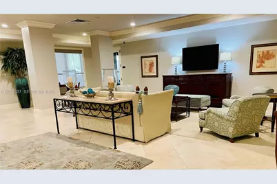 100 Andalusia Ave #402, Coral Gables, FL 33134 - Photo 13