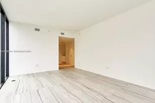 1000 Biscayne Blvd, Miami, FL 33132 - Photo 15