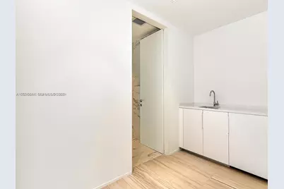 1000 Biscayne Blvd #4802, Miami, FL 33132 - Photo 17