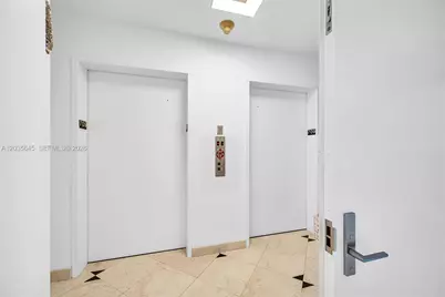 19333 Collins Ave #709, Sunny Isles Beach, FL 33160 - Photo 27