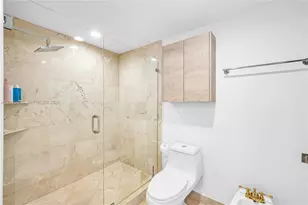 19333 Collins Ave, Sunny Isles Beach, FL 33160 - Photo 17