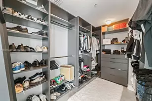 17111 Biscayne Blvd, North Miami Beach, FL 33160 - Photo 21