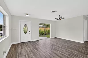 6250 NW 14th St, Sunrise, FL 33313 - Photo 9