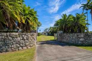 19051 SW 147th Ave, Miami, FL 33187 - Photo 17