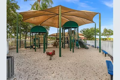 1581 Winterberry Ln, Weston, FL 33327 - Photo 69