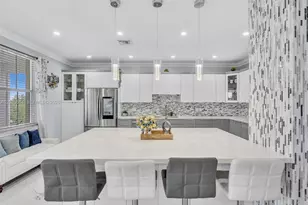 1581 Winterberry Ln, Weston, FL 33327 - Photo 17