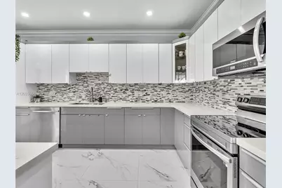 1581 Winterberry Ln, Weston, FL 33327 - Photo 17