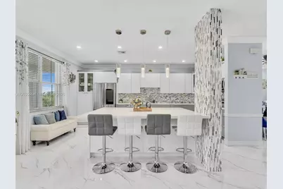 1581 Winterberry Ln, Weston, FL 33327 - Photo 11
