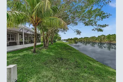 1581 Winterberry Ln, Weston, FL 33327 - Photo 25