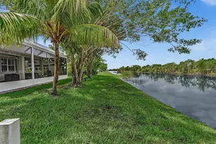 1581 Winterberry Ln, Weston, FL 33327 - Photo 25