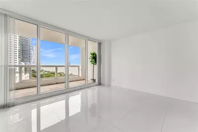 1717 N Bayshore Dr #A-1650, Miami, FL 33132 - Photo 17